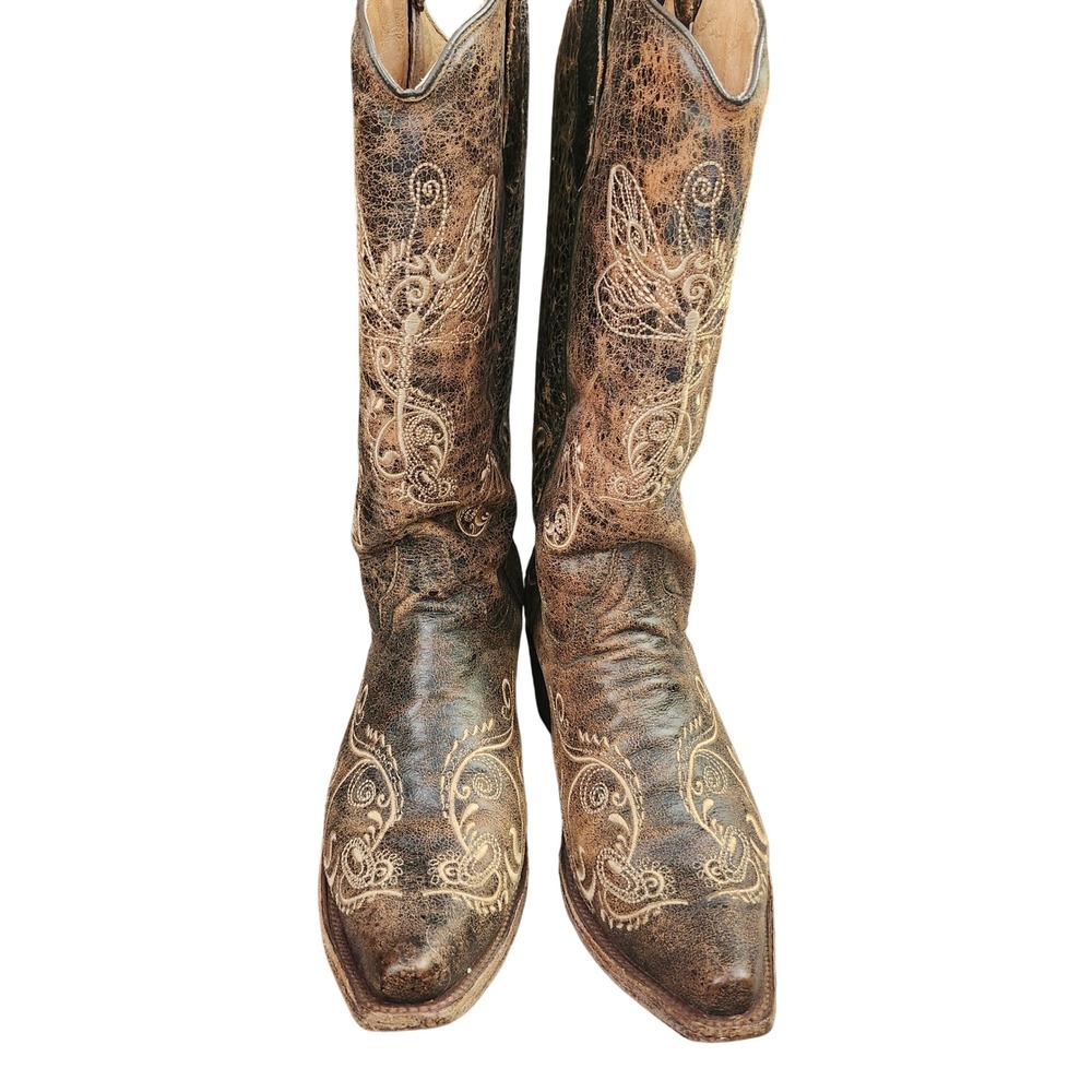 Circle G by Corral Brown Distressed Dragonfly Snip Toe Embroidered Boots W9 M